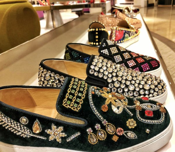 Descubre la tendencia de los zapatos amiri en modalova