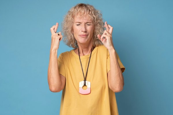 ¿Cómo estructurar una rutina de estiramientos para evitar lesiones en el levantamiento de pesas?