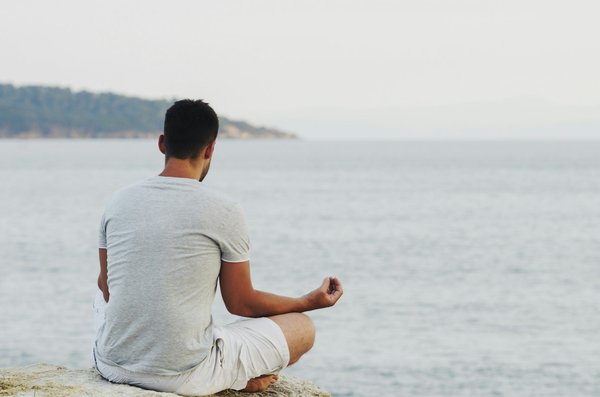 ¿Qué beneficios aporta la práctica de la meditación Zen para la salud mental?